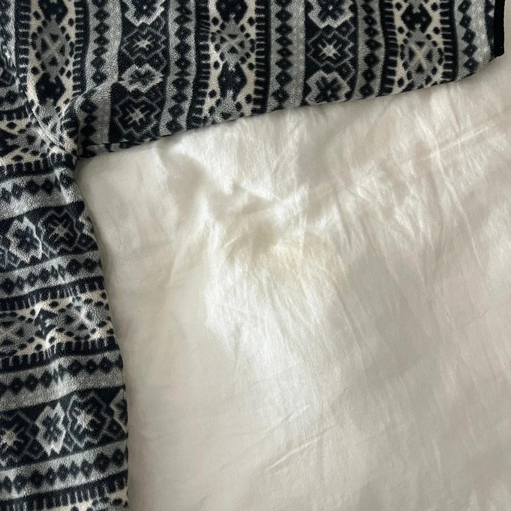 Vintage L.L. Bean patterned fleece - Picture 4 of 10
